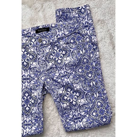 White House Black Market Majorelle Blue & White Santorini Print Slim Ankle Jeans - Picture 6 of 16
